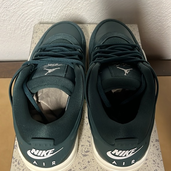 Air Jordan 4 RM Oxidized Green. - Picture 5 of 7